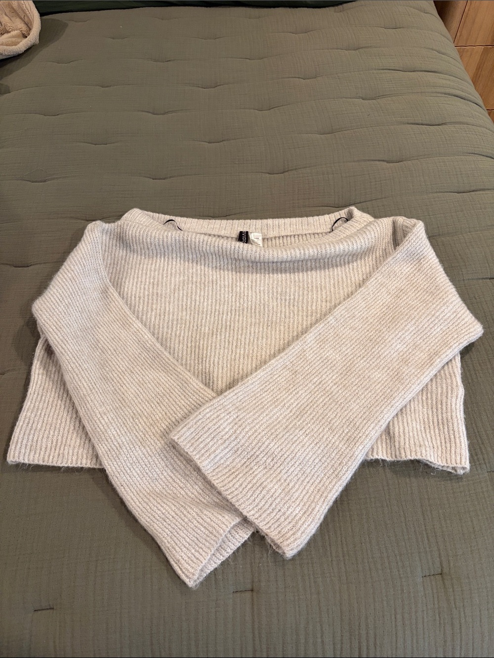 Cropped Off-Shoulder Rib Knit Sweater - Cream